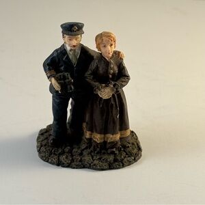 Santas Workshop Christmas Mini Figurines Village Captain Couple Binoculars 2.25”